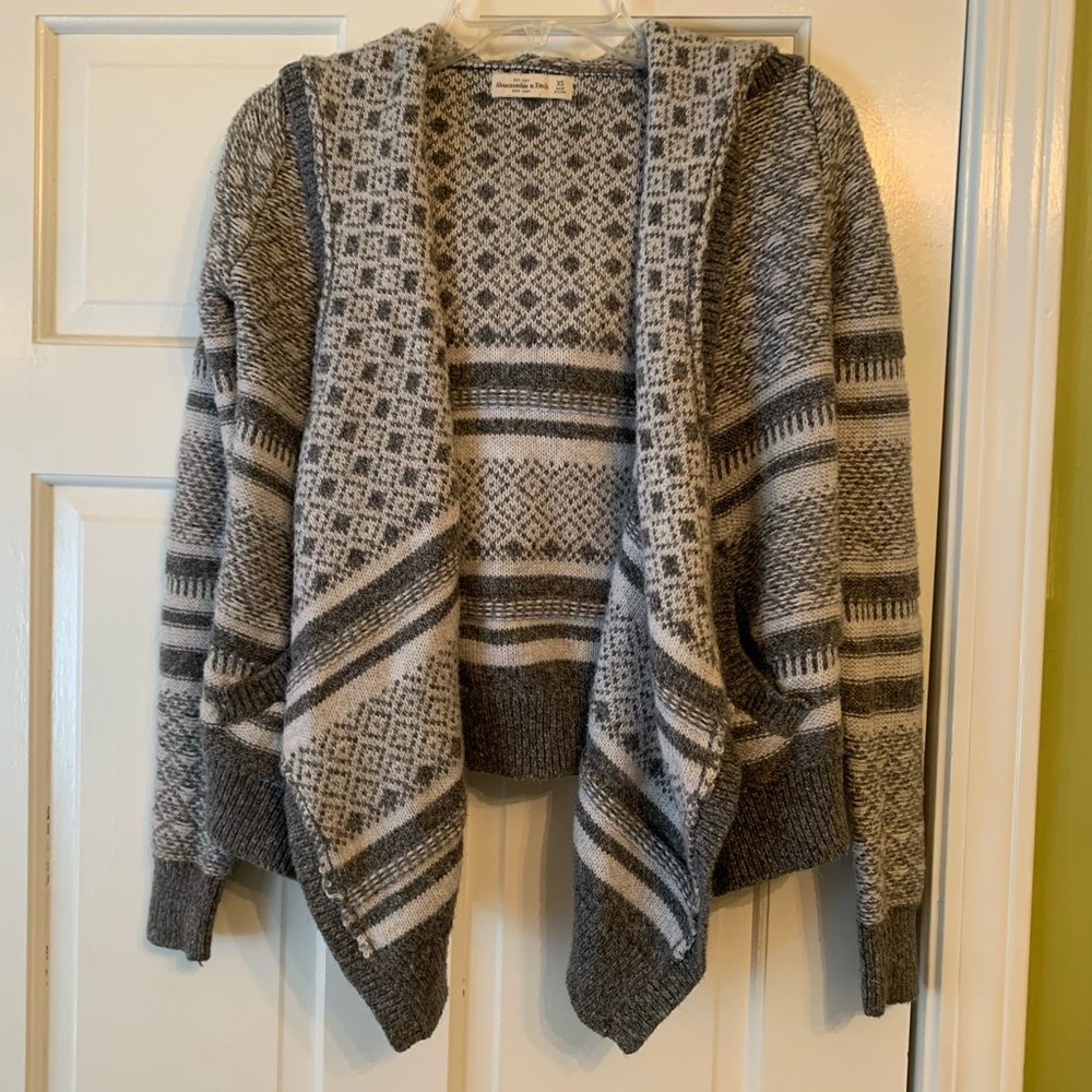 Abercrombie & Fitch Wool Knit Cardigan